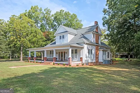 234 E Main St, Rutledge, GA 30663