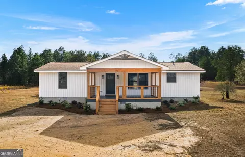 5393 Rogers Rd, Lizella, GA 31052
