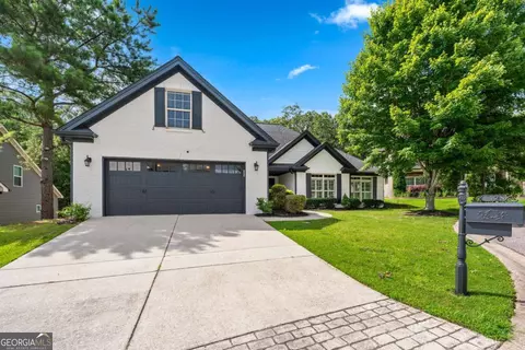 2728 Limestone Creek Dr, Gainesville, GA 30501