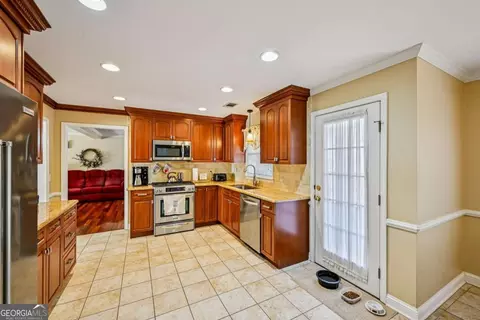 Kitchen - 120 Dunning Keep, Covington, GA 30016 photo 2 of 3