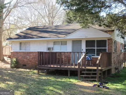 127 Hinton Dr, Mcdonough, GA 30253