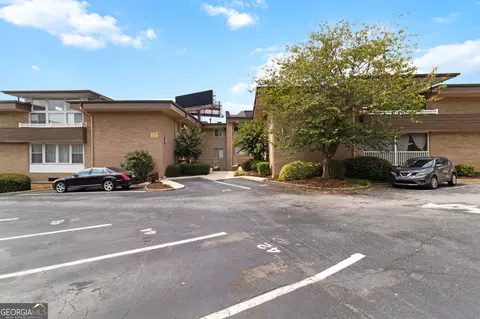 346 Carpenter Dr #43, Atlanta, GA 30328