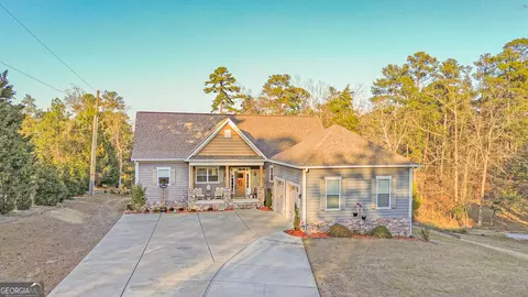 1012 Choctaw Dr, Lincolnton, GA 30817