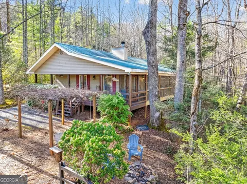 175 Laralynn Ln, Clarkesville, GA 30523