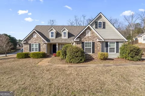 4001 Cool Water Cv, Mcdonough, GA 30253