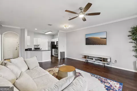 5641 Roswell Rd #201, Atlanta, GA 30342