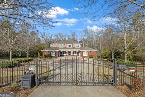 258 N Salem Dr, Mcdonough, GA 30253