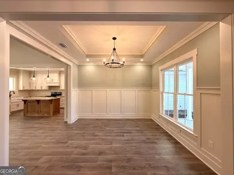 Dining - 2302 Thomas St, Adel, GA 31620 photo 1 of 1