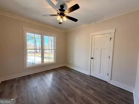 Bedroom - 2302 Thomas St, Adel, GA 31620 photo 2 of 4