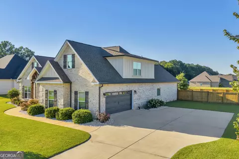 Exterior - 100 Flat Rock Ln, Perry, GA 31069 photo 3 of 15