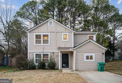 6300 Creekford Ln, Lithonia, GA 30058