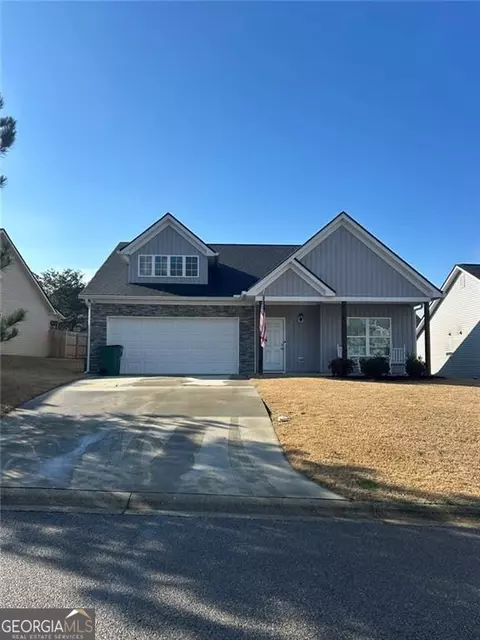 329 Highland Pointe Dr, Alto, GA 30510