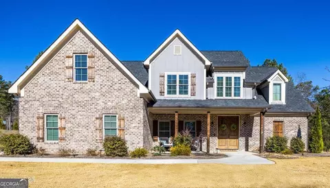 303 Tuxedo Cir, Forsyth, GA 31029