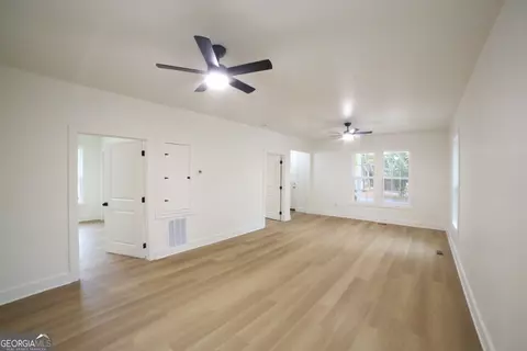 Living - 620 E Lee St, Thomaston, GA 30286 photo 3 of 3