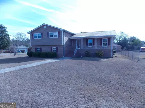 3991 Zana Dr, Macon, GA 31217