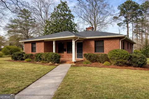 114 Stafford Ave, Barnesville, GA 30204