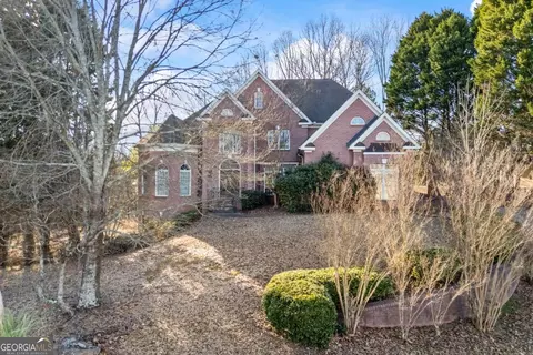 6000 Eagle Close Ln, Sugar Hill, GA 30518