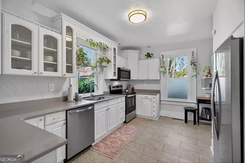 Kitchen - 112 Boulevard, Lagrange, GA 30240 photo 1 of 3