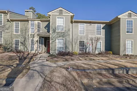 1006 Riverview Dr SE, Marietta, GA 30067