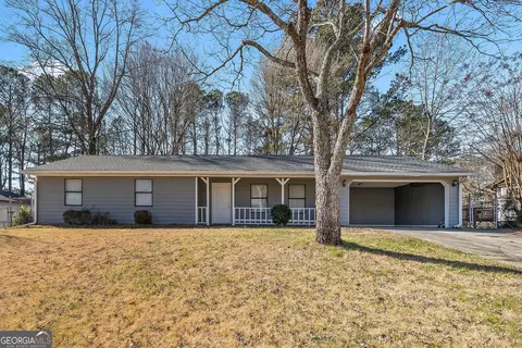 3477 Mustang Dr, Powder Springs, GA 30127