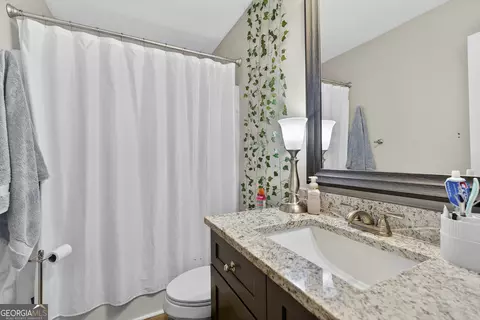 Bath - 737 Springhill Dr, Gray, GA 31032 photo 7 of 7