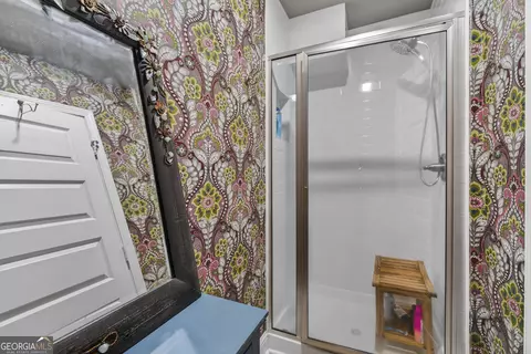 Bath - 737 Springhill Dr, Gray, GA 31032 photo 5 of 7