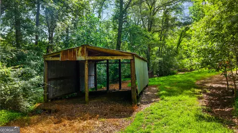 273 Sewell Rd, Bremen, GA 30110