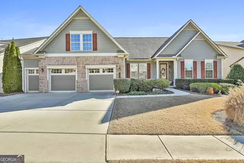 131 Red Maple Dr, Peachtree City, GA 30269