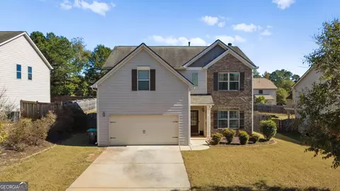 9116 Alden Dr, Locust Grove, GA 30248