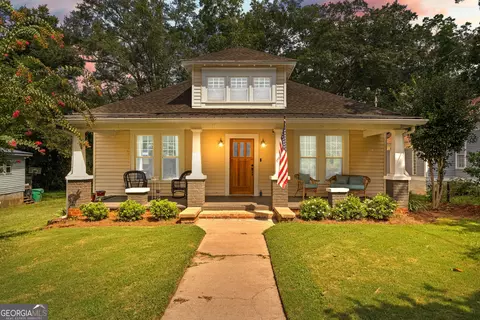 96 Griffin St, Grantville, GA 30220