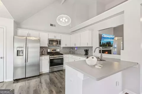 Kitchen - 1661 Louisa Ct, Hampton, GA 30228 photo 1 of 2