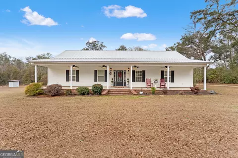 4639 Raybon Rd W, Hoboken, GA 31542