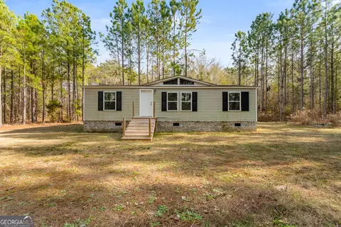 646 Bonnett Rd, Portal, GA 30450