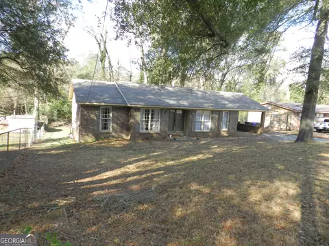 643 Southern Pines Dr, Columbus, GA 31907