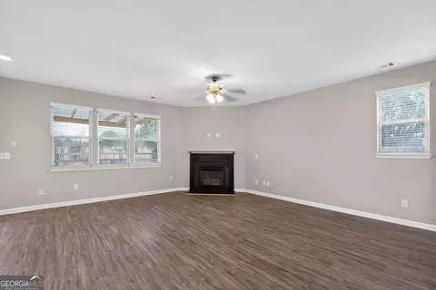 Living - 35 Crossbill Trl, Covington, GA 30014 photo 3 of 5