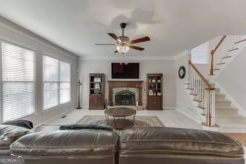 Living - 1806 Asteria Ct, Duluth, GA 30097 photo 2 of 5