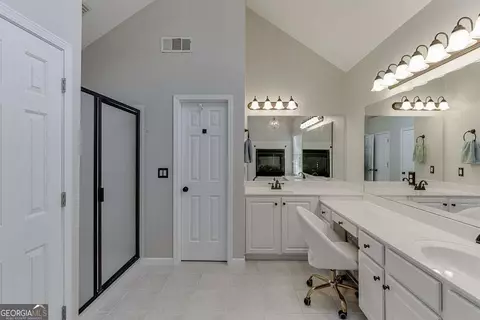 Bath - 1806 Asteria Ct, Duluth, GA 30097 photo 3 of 6