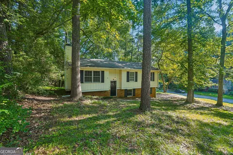 4496 Housworth Dr, Lithonia, GA 30038