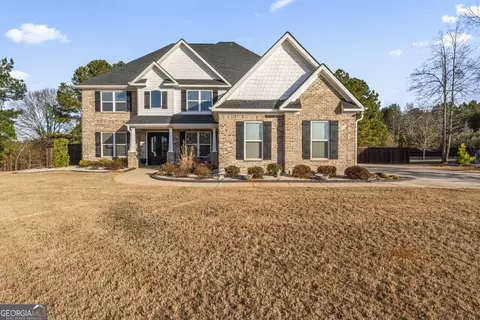 805 Carnegie Ct, Locust Grove, GA 30248