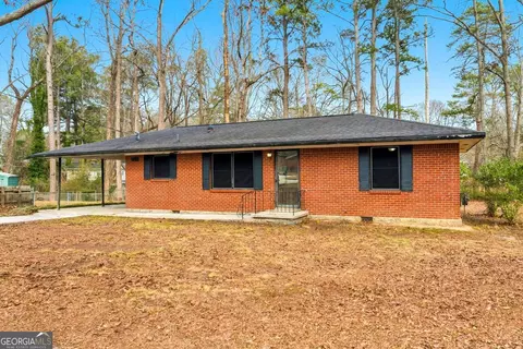 129 E Mimosa Dr, Jonesboro, GA 30236