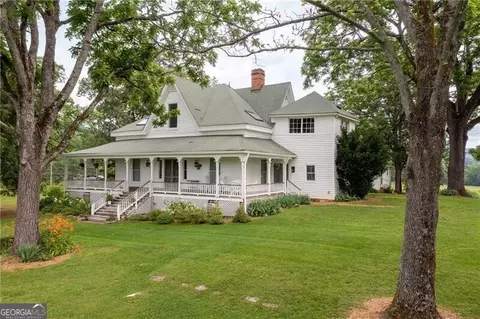 1526 Highway 255 N, Sautee Nacoochee, GA 30571