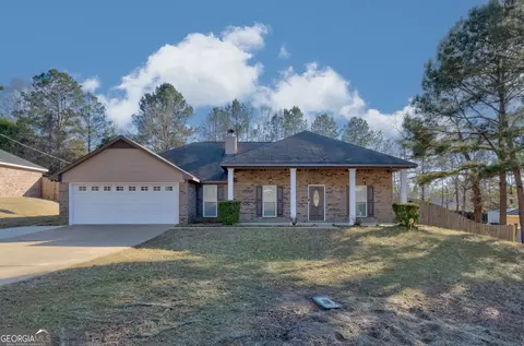 631 Lee Road 554, Phenix City, AL 36867