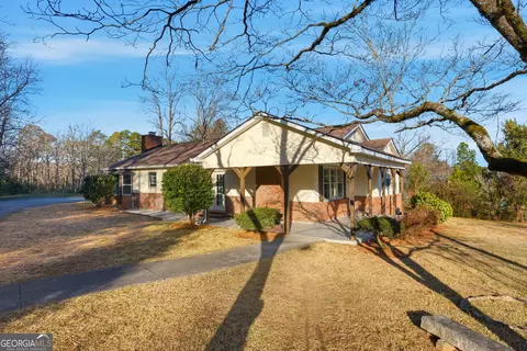 Exterior - 397 Highview Rd, Toccoa, GA 30577 photo 1 of 10
