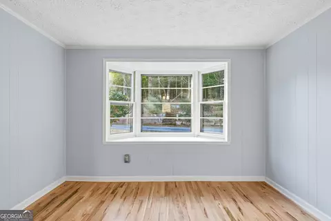 Living - 397 Highview Rd, Toccoa, GA 30577 photo 6 of 8