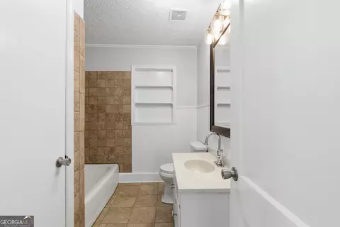 Bath - 397 Highview Rd, Toccoa, GA 30577 photo 2 of 3