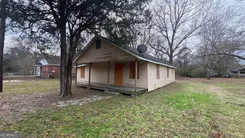 1027 Winston Rd, Columbus, GA 31903