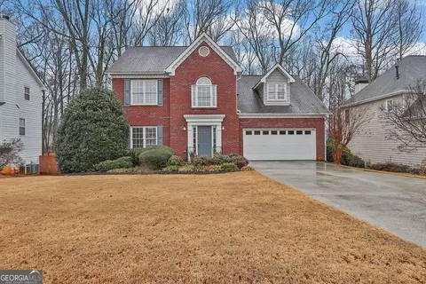 1435 Great Oaks Dr, Lawrenceville, GA 30045