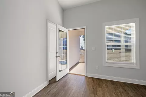 Entry Way - 110 Lenox Cir, Lagrange, GA 30241 photo 5 of 5