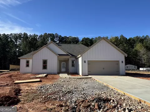 152 Hunters Chase Ct, Eatonton, GA 31024