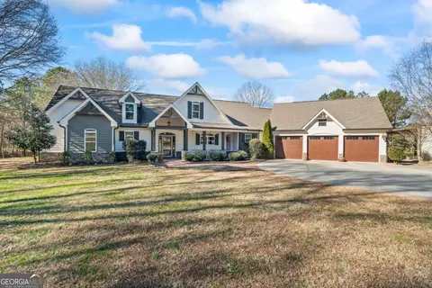 641 Bill Watkins Rd, Hoschton, GA 30548